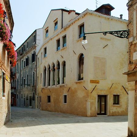 Hotel Ca' Zusto Venezia Bagian luar foto